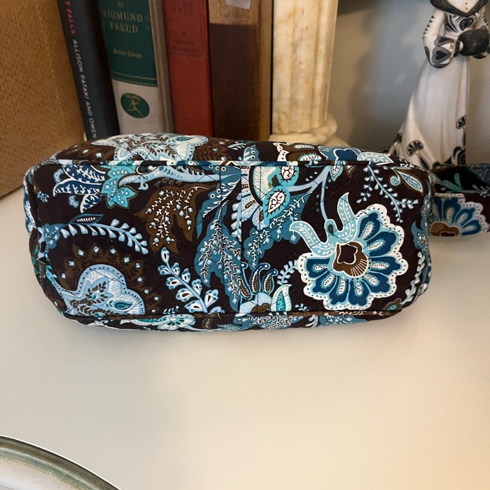 Euc | Vera Bradley Java Blue Pattern Small Handba… - image 3